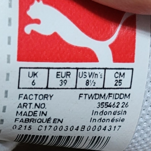 Puma Red White Suede Woman Sneakers - Picture 9 of 9